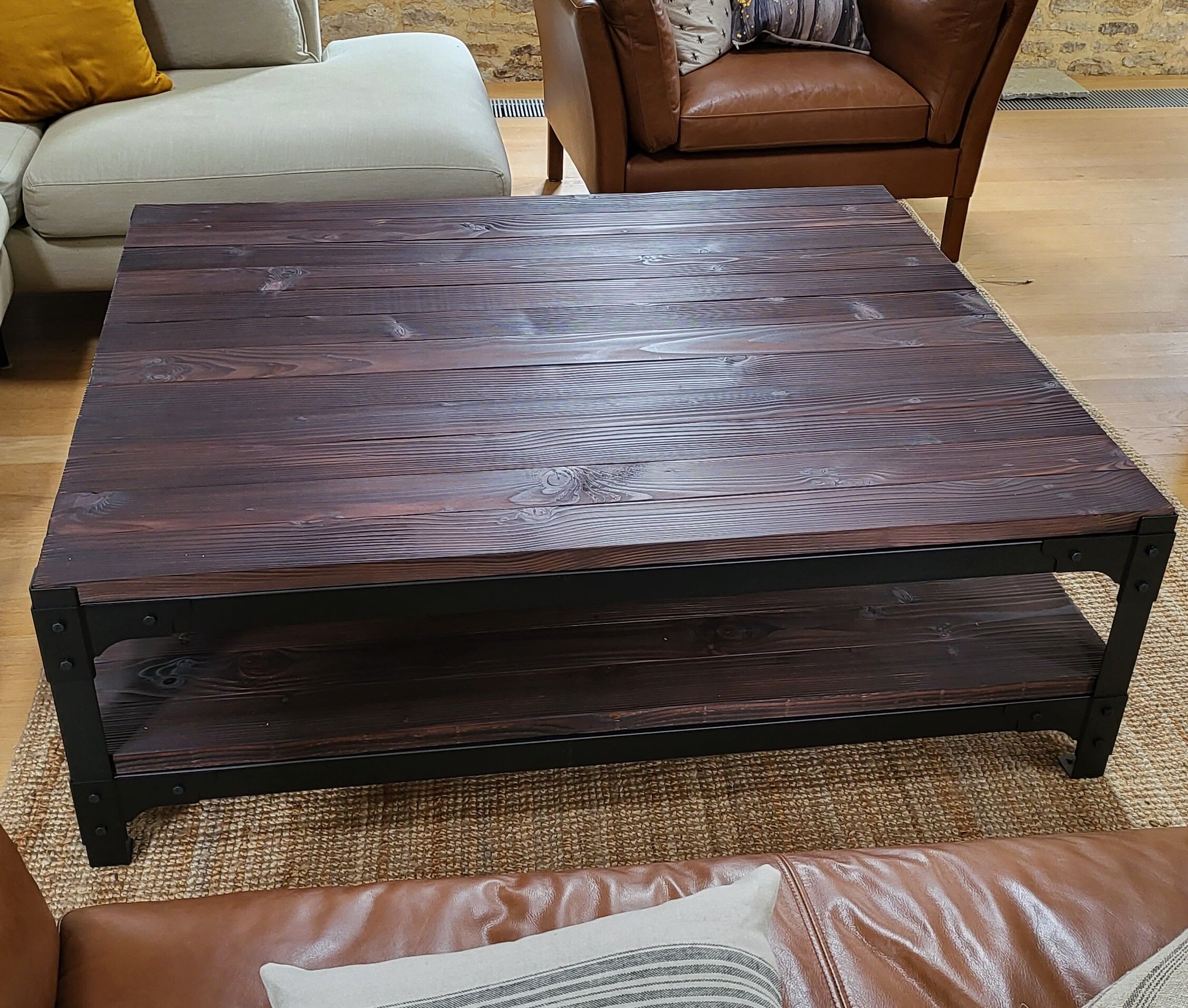 Classic-Storm-1200-x-1400-insitu-3-1.jpg Classic Storm Table 1200 x 1400